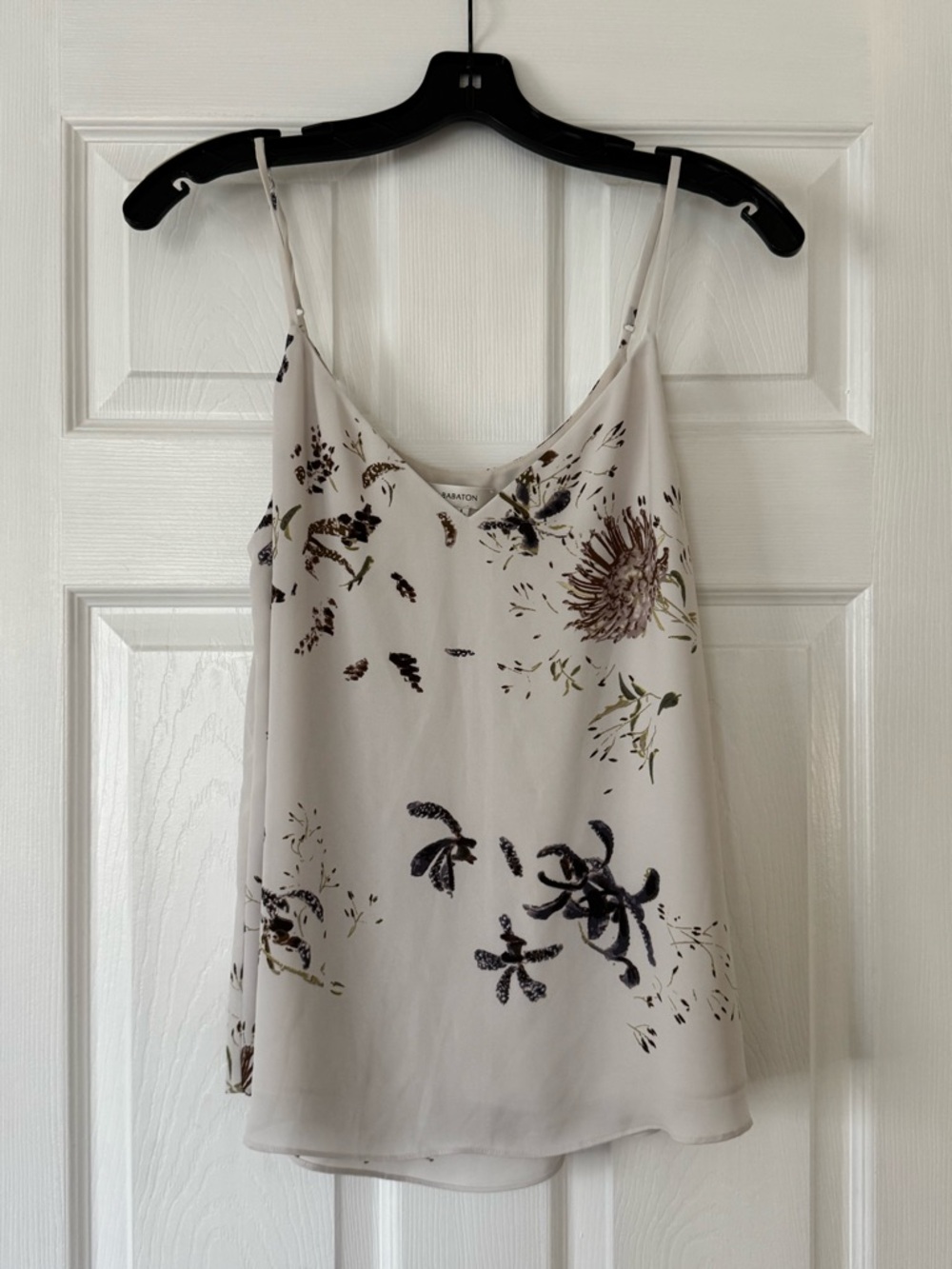 Aritzia Babaton camisole